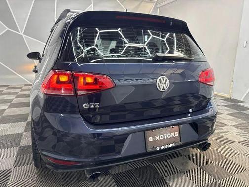 2017 Volkswagen Golf GTI S 4-Door