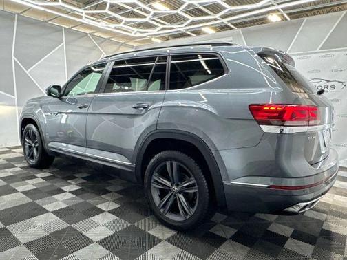 2021 Volkswagen Atlas 3.6 V6 SE w/ Technology R-Line