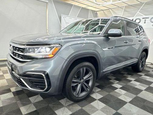 2021 Volkswagen Atlas 3.6 V6 SE w/ Technology R-Line