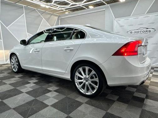 2018 Volvo S60 T5 Inscription Platinum