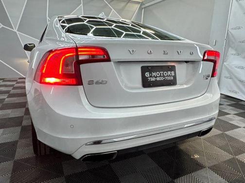 2018 Volvo S60 T5 Inscription Platinum
