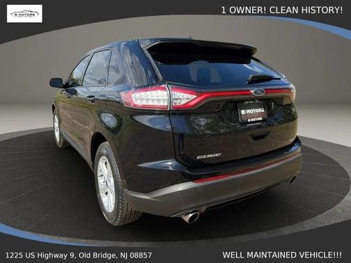 Black 2018 Ford Edge SE