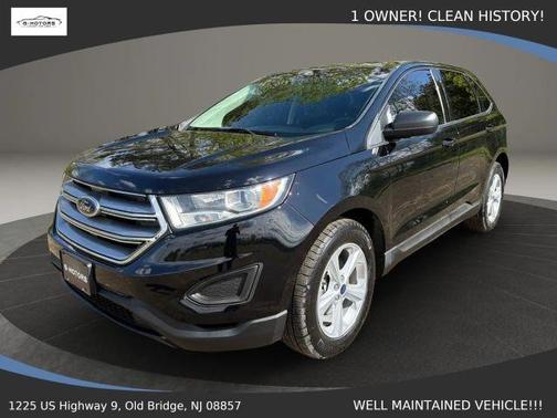Black 2018 Ford Edge SE