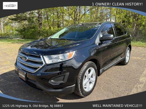 Black 2018 Ford Edge SE
