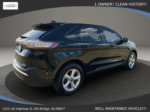 Black 2018 Ford Edge SE