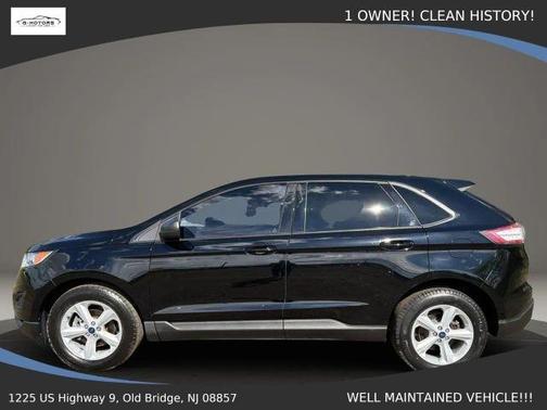 Black 2018 Ford Edge SE