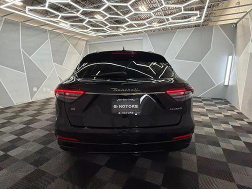 Black 2021 Maserati Levante S