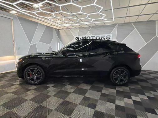 Black 2021 Maserati Levante S