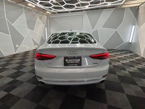Glacier White Metallic 2019 Audi A5 2.0T Premium Plus