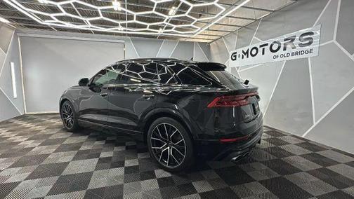 Night Black 2021 Audi SQ8 4.0T quattro Premium Plus