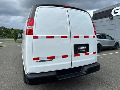 2020 Chevrolet Express 2500 Work Van