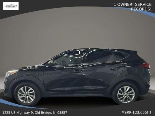 Black Noir Pearl 2018 Hyundai TUCSON SE