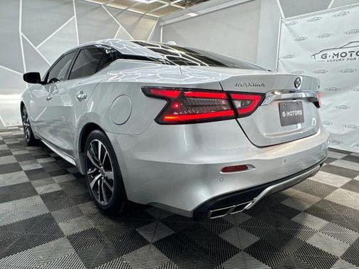 2023 Nissan Maxima SV