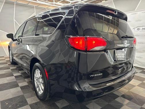 Black 2022 Chrysler Voyager LX
