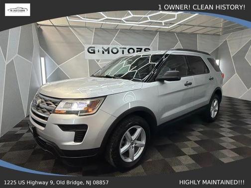 Silver 2018 Ford Explorer Base