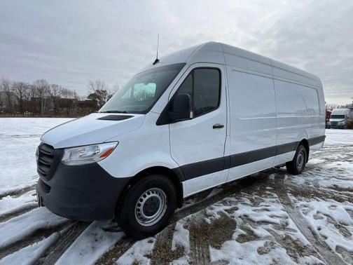2022 Mercedes-Benz Sprinter 2500 170 WB High Roof Extended Cargo