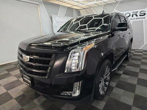 2020 Cadillac Escalade Luxury