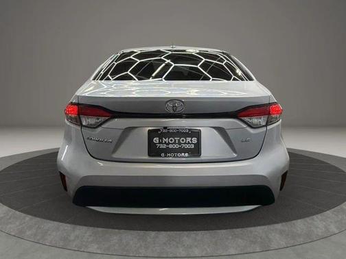 Silver 2022 Toyota Corolla LE