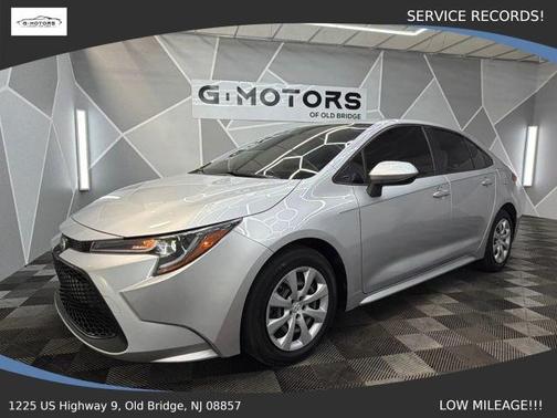 Silver 2022 Toyota Corolla LE