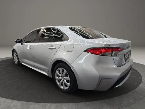 Silver 2022 Toyota Corolla LE