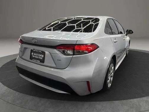 Silver 2022 Toyota Corolla LE