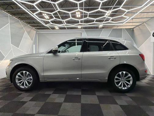 2015 Audi Q5 2.0T Premium Plus