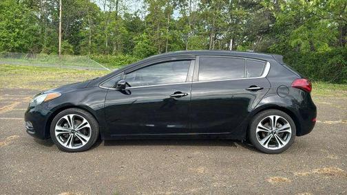 Black 2016 Kia Forte EX