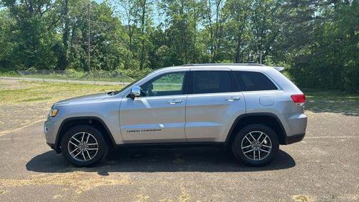 Silver 2019 Jeep Grand Cherokee Limited