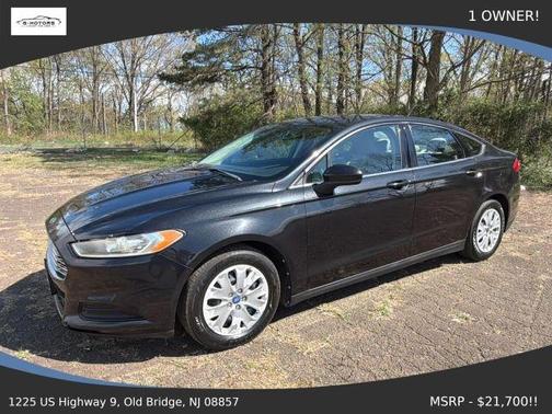 Black 2013 Ford Fusion S