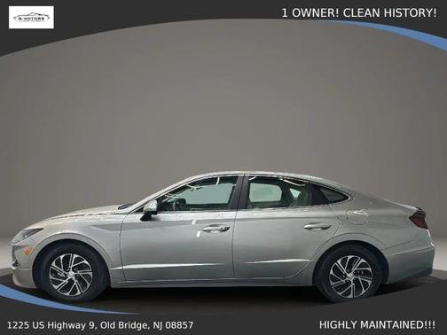 Silver 2021 Hyundai SONATA Hybrid Blue