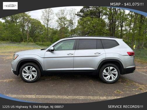 Pyrite Silver Metallic 2021 Volkswagen Atlas 2.0T SE w/Technology