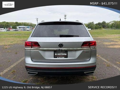 Pyrite Silver Metallic 2021 Volkswagen Atlas 2.0T SE w/Technology