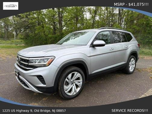 Pyrite Silver Metallic 2021 Volkswagen Atlas 2.0T SE w/Technology