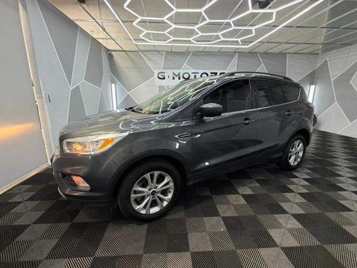 Gray 2018 Ford Escape SE