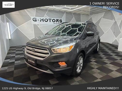 Gray 2018 Ford Escape SE