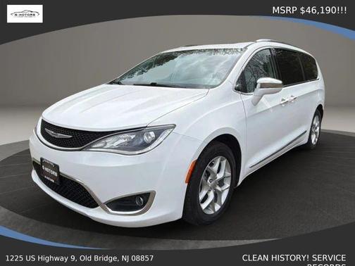 White 2019 Chrysler Pacifica Limited