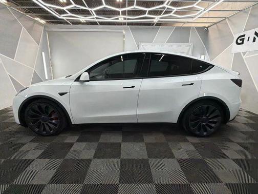 2021 Tesla Model Y Performance