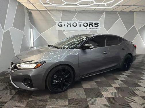 Gun Metallic 2023 Nissan Maxima SR