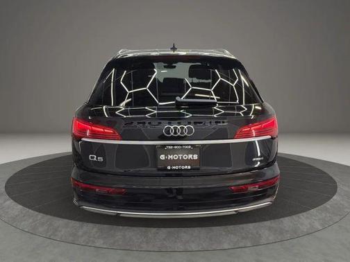 Brilliant Black 2021 Audi Q5 40 Premium Plus