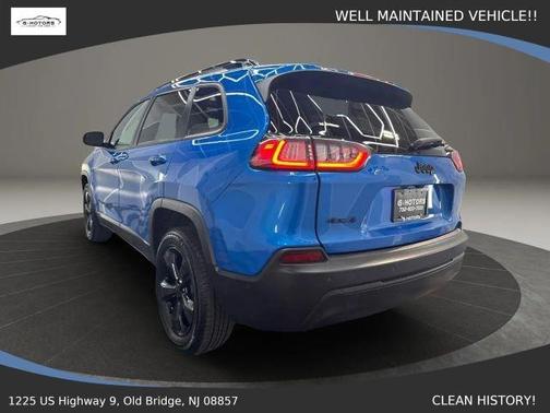 Blue 2023 Jeep Cherokee Altitude Lux