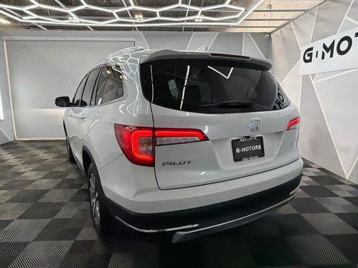 White 2020 Honda Pilot EX-L