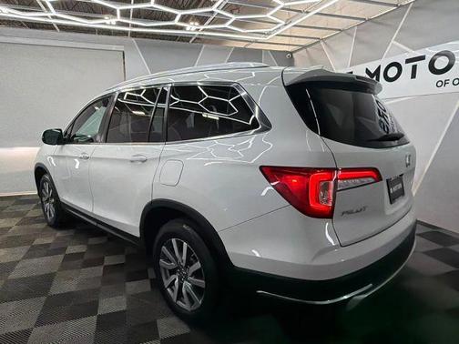 White 2020 Honda Pilot EX-L