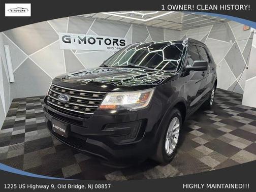 Black 2017 Ford Explorer Base