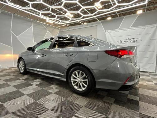 2019 Hyundai SONATA SE