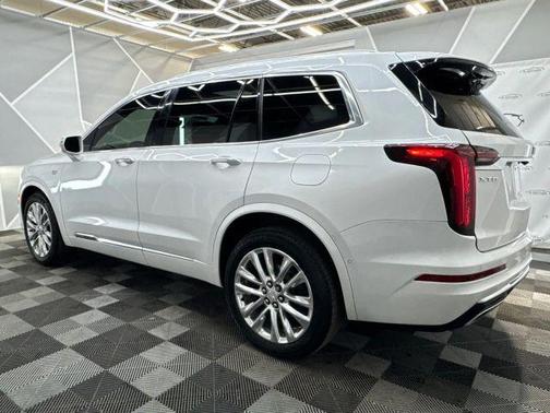 2020 Cadillac XT6 Premium Luxury FWD