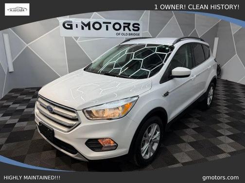 White 2018 Ford Escape SE