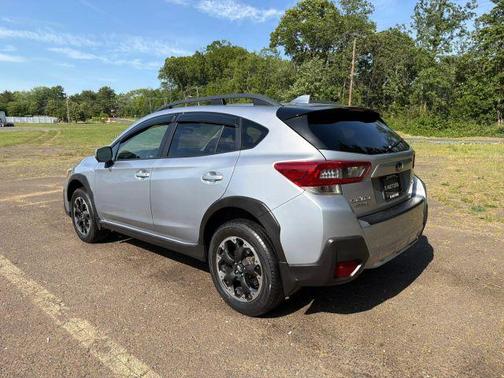 Ice Silver Metallic 2022 Subaru Crosstrek Premium