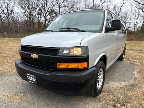 2020 Chevrolet Express 3500 LS