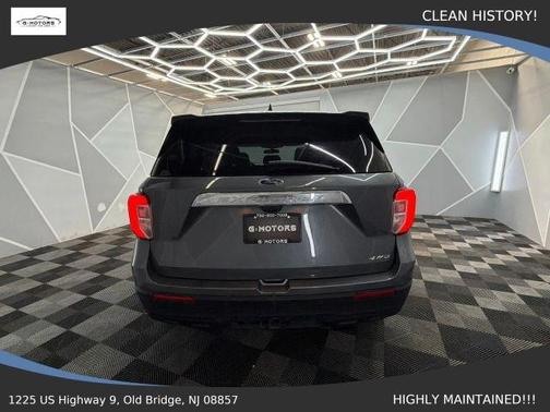 Gray 2022 Ford Explorer Base