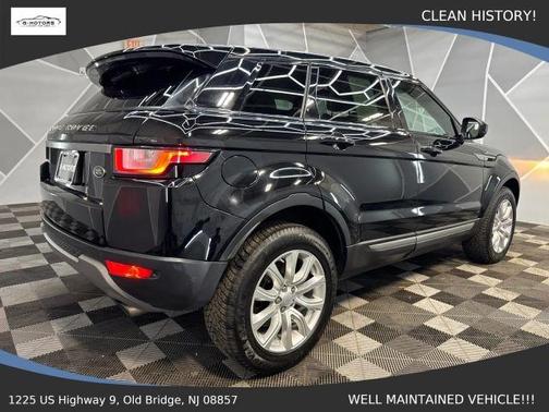 Narvik Black 2019 Land Rover Range Rover Evoque SE